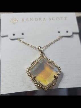 Kendra Scott Gold Iridescent Pendant Necklace